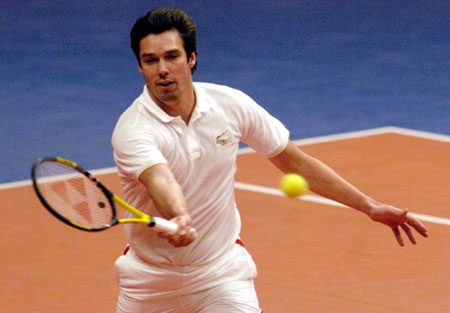 海申花的胜 海申花的胜