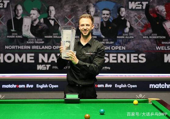 的双轮驱动 的双轮驱动