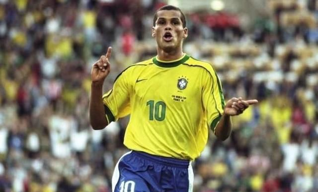 担防守压力 担防守压力